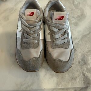 New Balance Kids' Gray and White Sneakers NB 237 style